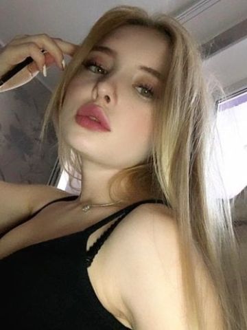 Викуся